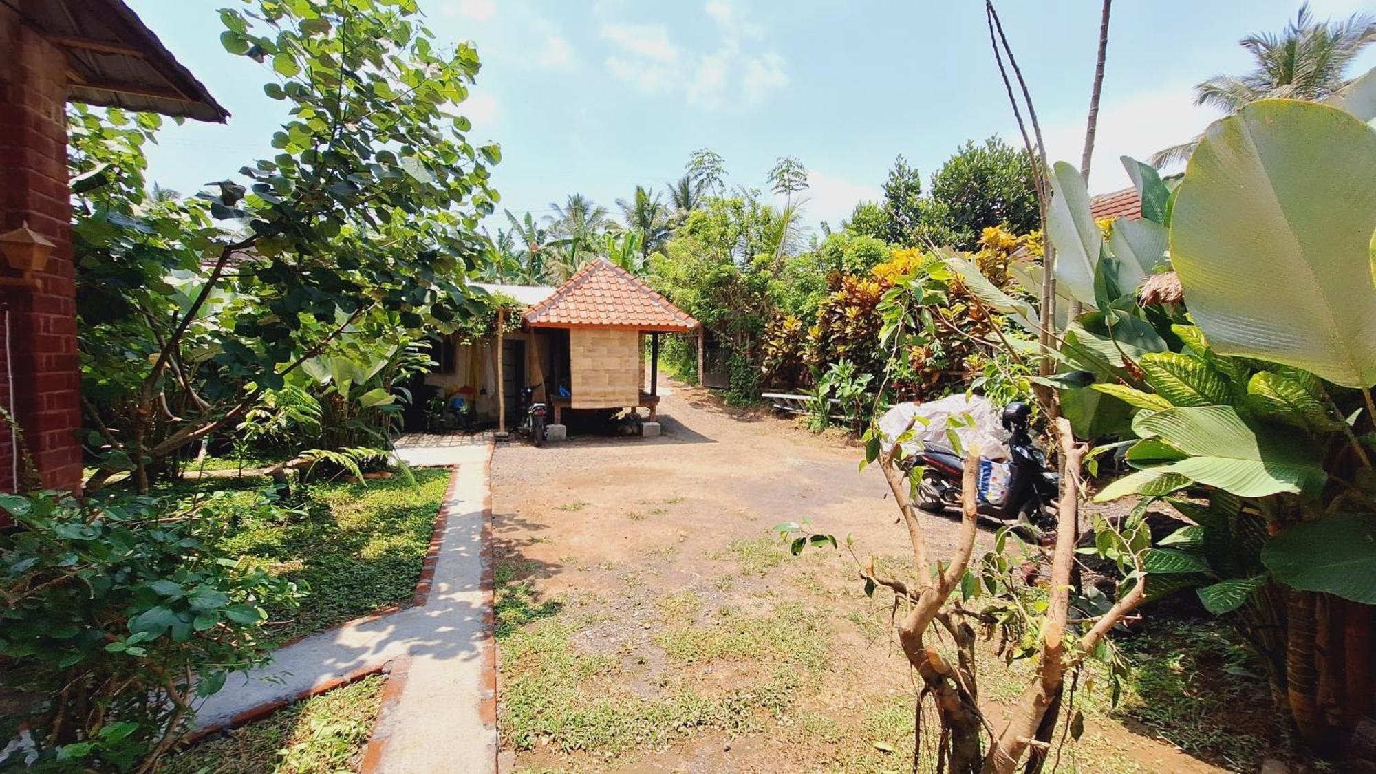 Bunga Maliq Bungalow Lombok Tetebatu Kamer foto